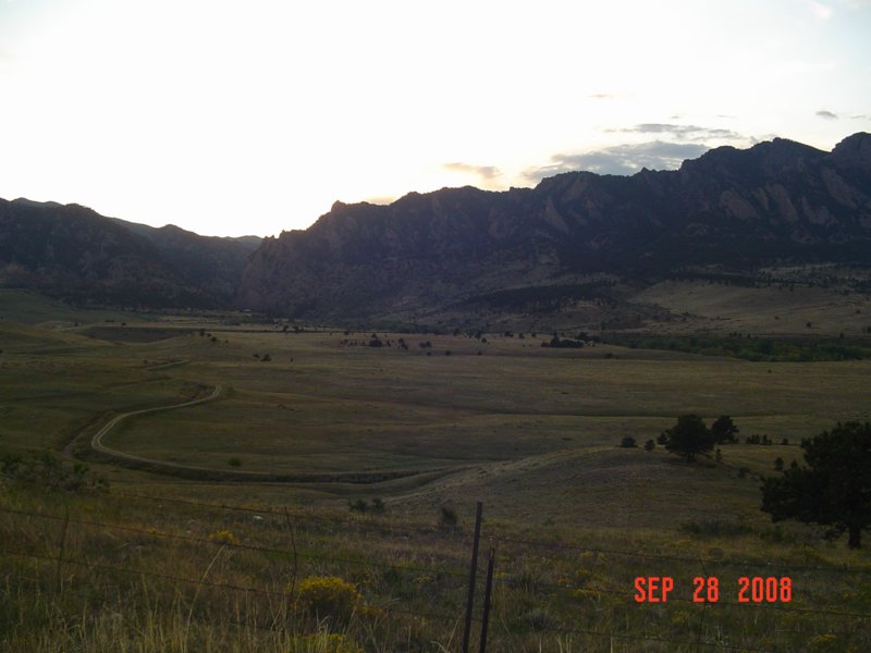 za) Colorado's Front Range Preparing For The Night.JPG