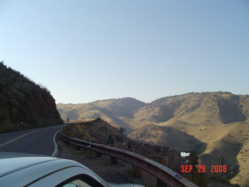 zq) Continue Climbing the Lookout Mountain Road.JPG