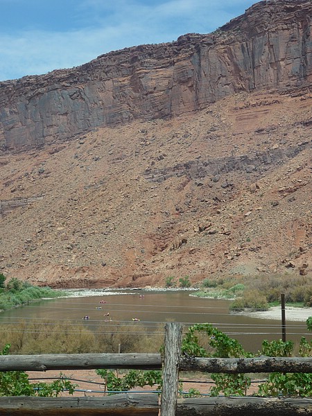 h) Notice The People Rafting and Kayaking in the Colorado River.JPG