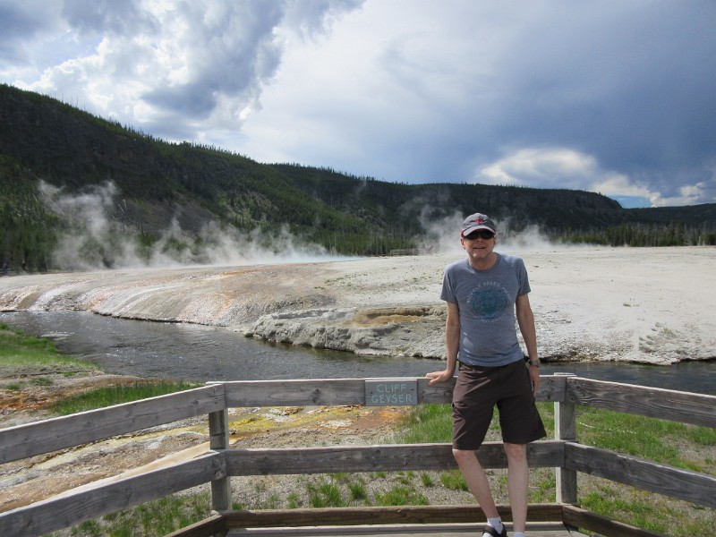 zzzh) Thermophiles (Heat-Loving MicroOrganisms) Survive+Thrive In Yellowstone's Active Volcanic Environment