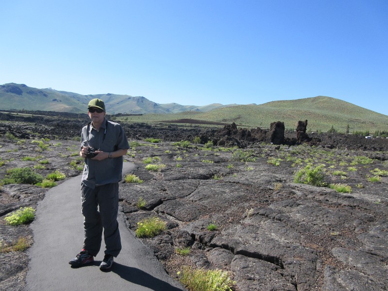 zzr) North Crater Flow Trail (Craters Of The Moon By The Loop Road)