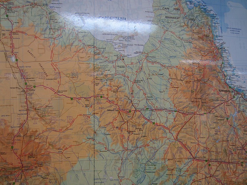 zu) Barkly Hwy, Friday 30 September 2011 ~ Driving From Alice Springs To Townsville in 11 Days!.JPG