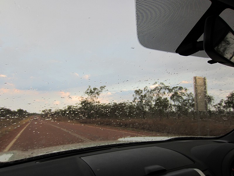 t) Flinders Hwy, Thursday 6 October 2011 ~ Yep, ...  Tropical Rain Has Arrived Indeed.JPG