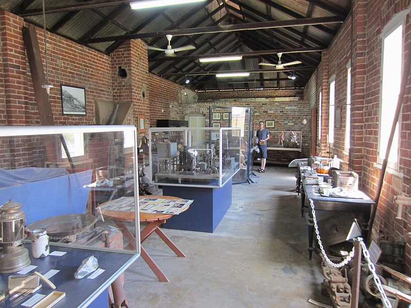 zq) Charters Towers, Friday 7 October 2011 ~ The Assay Mining Museum Across From Arcade (In the Back).JPG