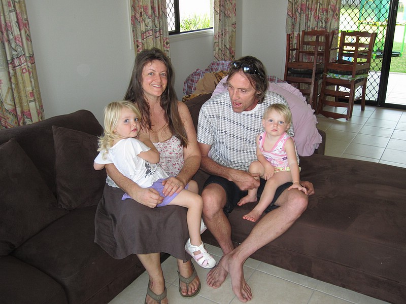 m) Townsville, Saturday 8 October 2011 ~ Visiting Family Meikle At Their New Rental Home In Suburb Mount Louisa.JPG