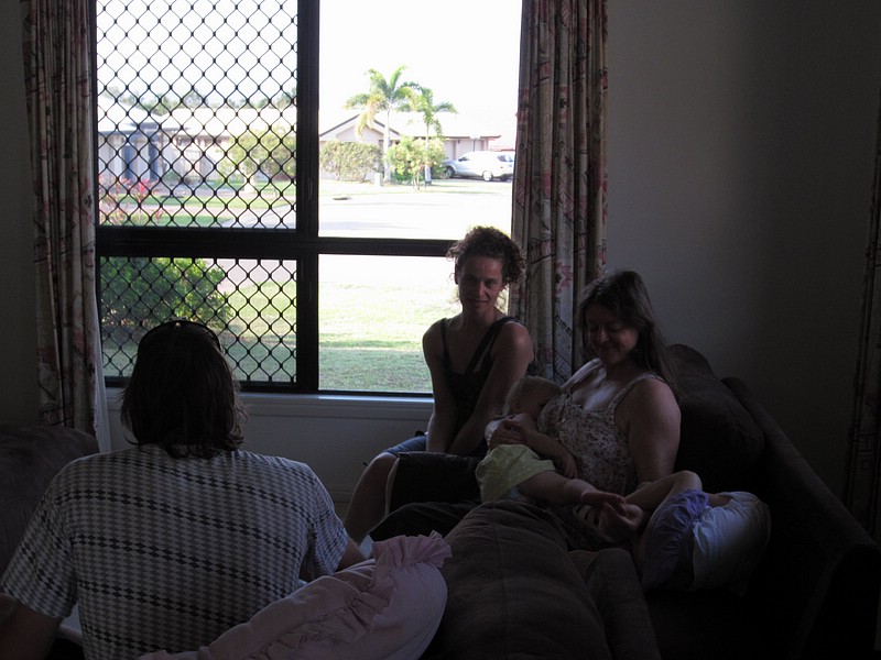 u) Townsville, Saturday 8 October 2011 ~ Visiting Family Meikle At Their New Rental Home In Suburb Mount Louisa.JPG