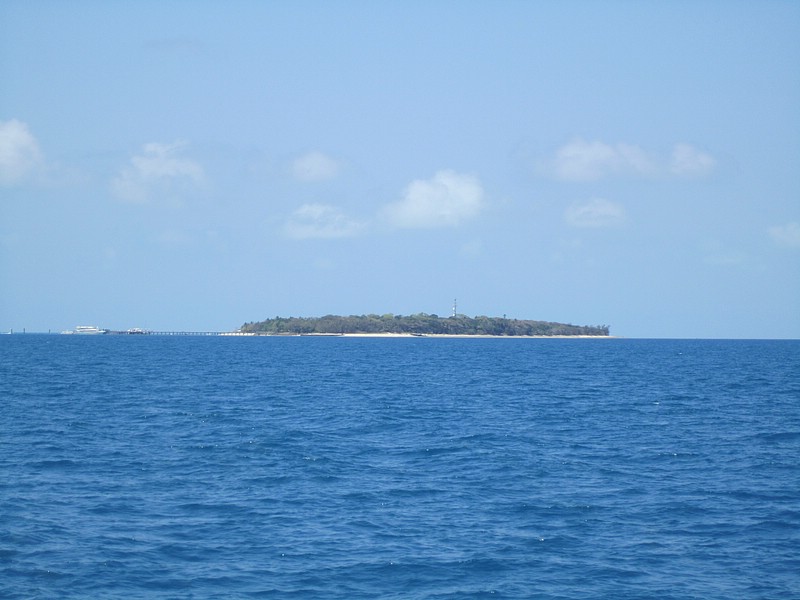 zo) Offshore From Cairns, Thursday 13 October 2011 ~ Approaching Green Island (On The Highspeed Catamaran Reef Rocket).JPG