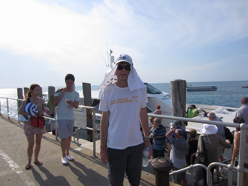 zzze) Green Island Pier, Thursday 13 October 2011 ~ In Line To Board Reef Rocket (SunProtection).JPG