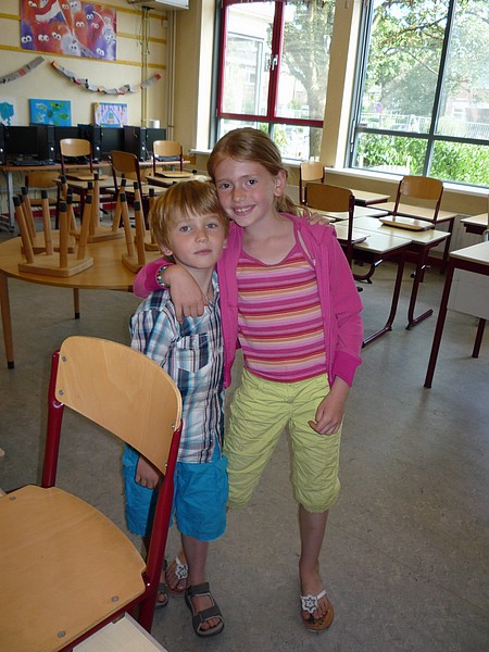 zu) Alphen aan den Rijn, MondayAfternoon 5 July 2010 ~ With Ellen Picking Up Constantijn+Charlotte From School.JPG