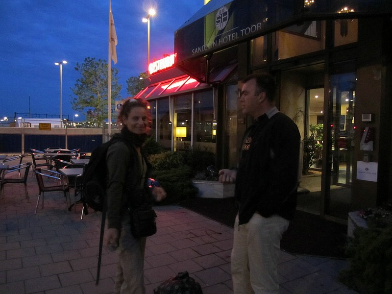 zzs) Alphen aan den Rijn, MondayEvening 5 July 2010 ~ Walking Back With Arjan to Our Hotel.JPG