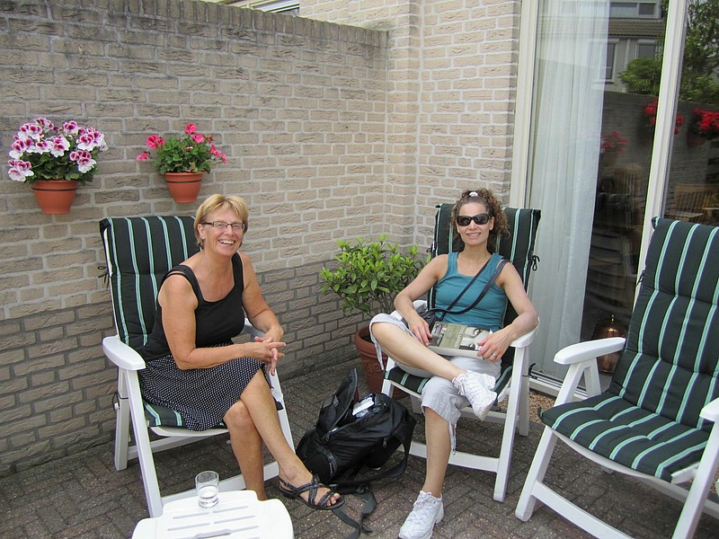 g) Hoogeveen, ThursdayAfternoon 8 July 2010 ~ Visiting Aat+Truus.JPG