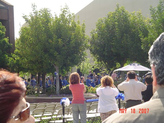 a) IrvineValleyCollege-Commencement'07.JPG