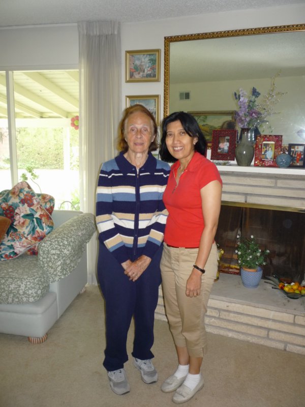 y) Mom and Diane (Care-Taker).JPG