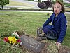 i) May 2, 2009 - Visiting Lloyd (Forest Lawn Cemetery - Covina Hills).JPG