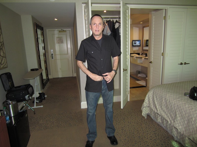 i) Sept 2014 - Las Vegas, Wednesday-Day 2 (David Getting Ready For I.B. Conference).JPG
