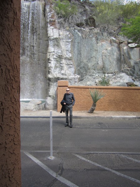 k) Quick Camera Shot In Front Of WaterFall In Front Of Our HotelSuite.JPG