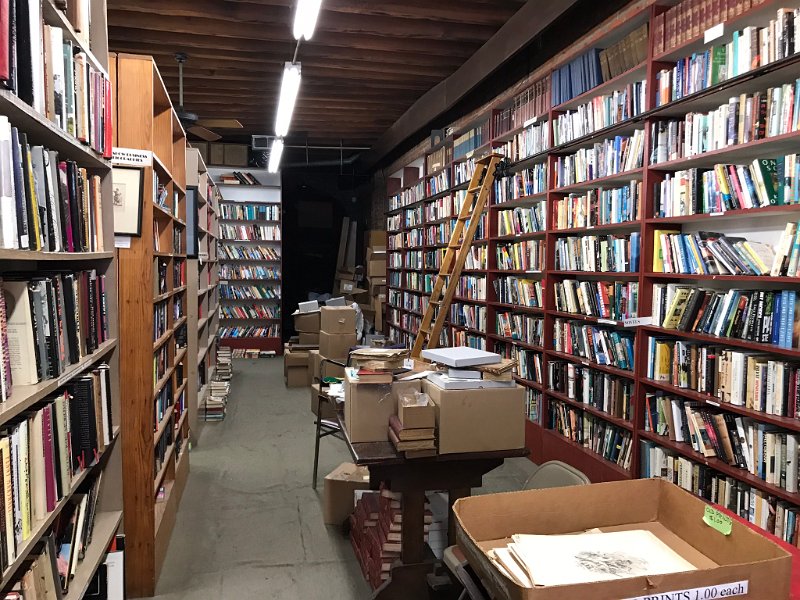 zzu) Thurs, 26 April 2018 - 2nd Hand BookStore, French Quarter