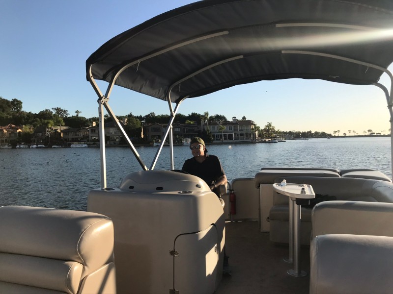 k) Oct'19 - One Hour Boat Rental (Pontoon Party Boat, Nr 1), Mission Viejo Lake
