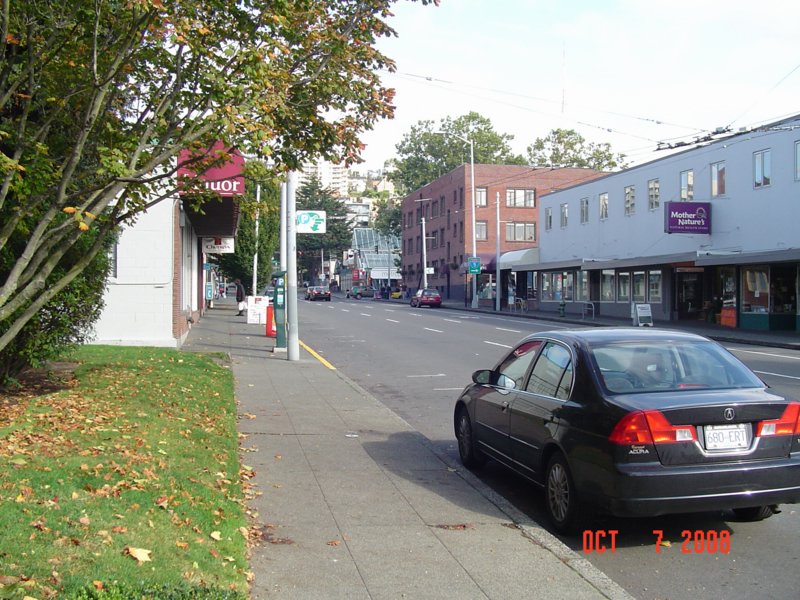 zh) To the Left-Mercer Street (in Distance).JPG