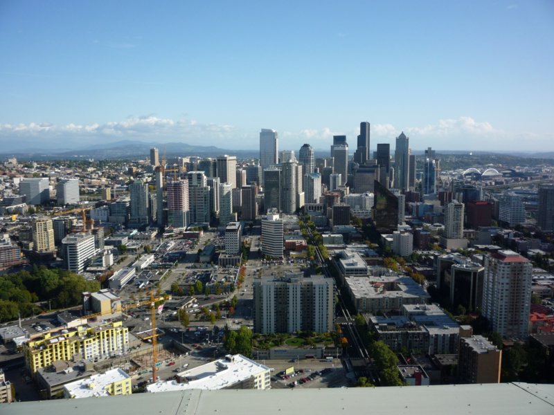 zp) Mount Rainier Not to Be Seen Today (Far Distance on the Right, Facing South East).JPG