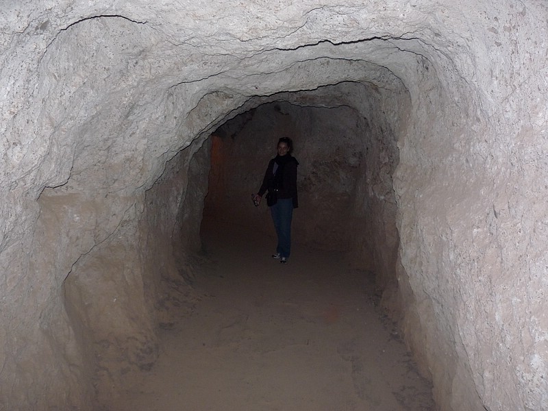 zw) Systematic Ore Removal at the Silver King Mine ....JPG