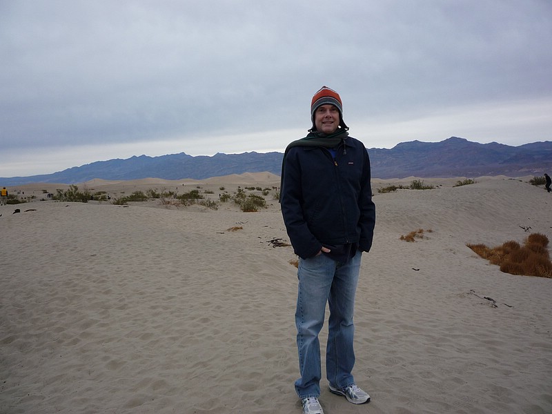 zzg) But There Are Only a Few Areas in the Park Where the Sand is Trapped By Geographic Features Such As Mountains.JPG