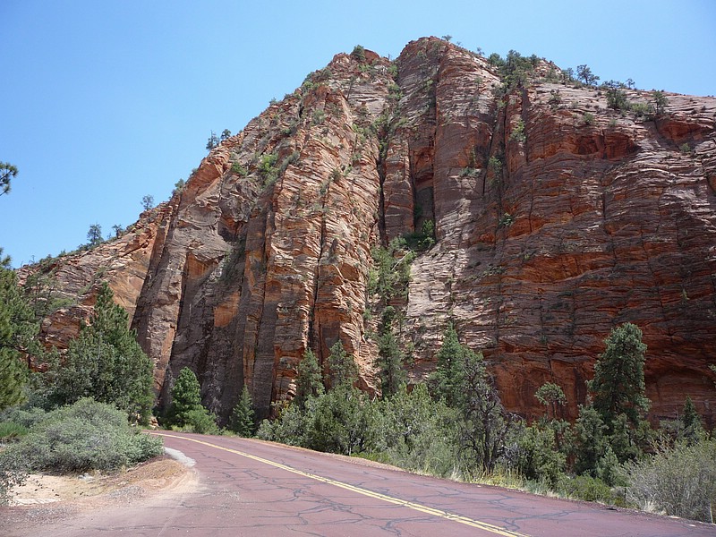 v) RockLayers~Ancient Seabeds Became Limestone, Mud+Clay Mudstones+Shale, RiverSand+Sand Dunes Became Sandstone.JPG