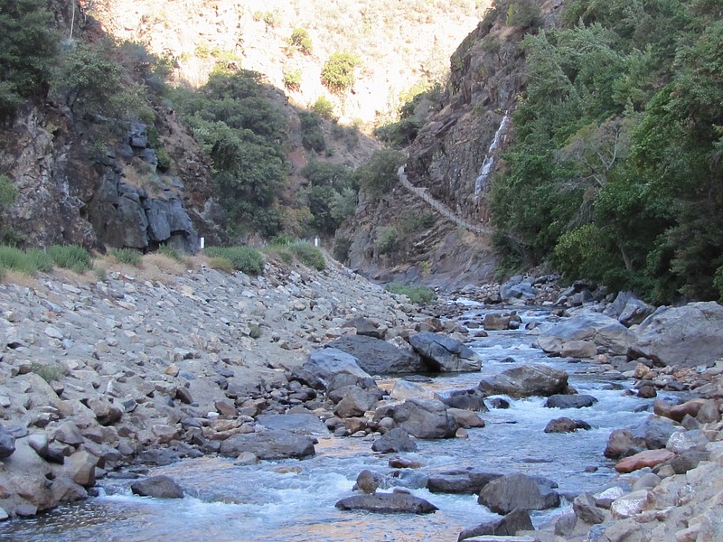 zzh) Friday 20 July 2012 ~ Kings Canyon Scenic Byway (South Fork, Kings River).JPG