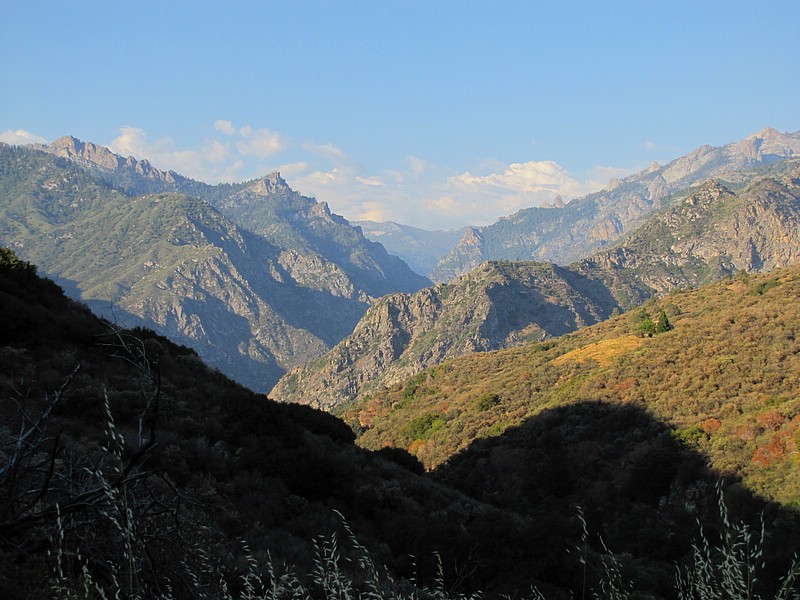 zzzm) Friday 20 July 2012 ~ Kings Canyon Scenic Byway (Kings Canyon Lodge Area).JPG