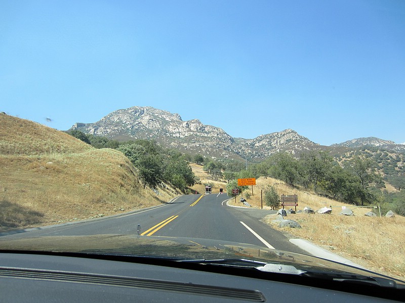 p) Saturday 21 July 2012 ~ Hwy 198, Ash Mountain Entrance (Sequoia National Park).JPG