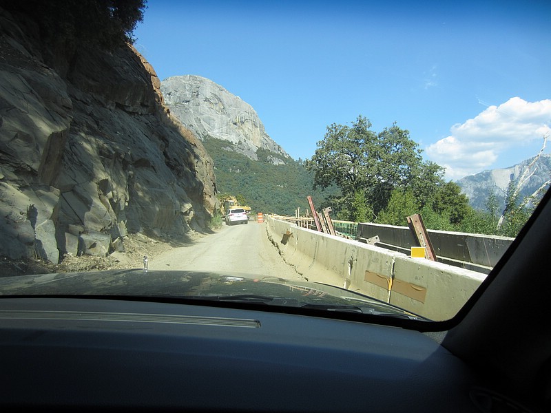 zj) Saturday 21 July 2012 ~ Sequioa National Park (Route 198), Construction Delay (RoadWork).JPG