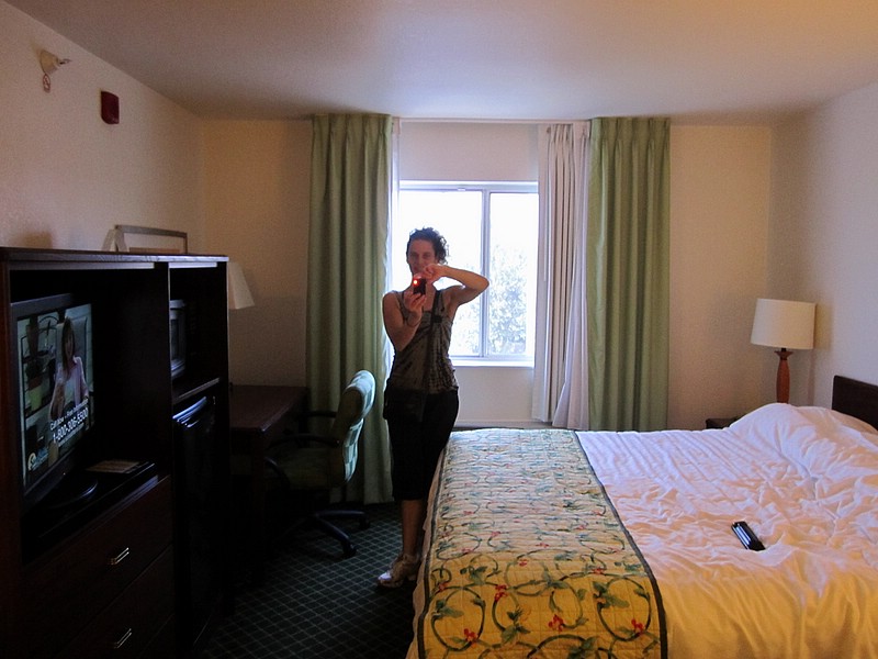 d) Sunday 22 July 2012 ~ CheckOut Time, Fairfield Inn Marriott-Visalia.JPG