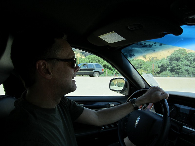 o) Sunday 22 July 2012 ~ Entertainment In The Car (Taking Pics+Mirjam Reading Out).JPG