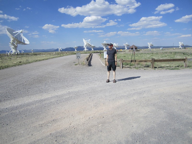 zzm) They Are Moving!! Motorized Drives Steer These 100-Ton Dishes Around, Dip Them Up+Down, ...