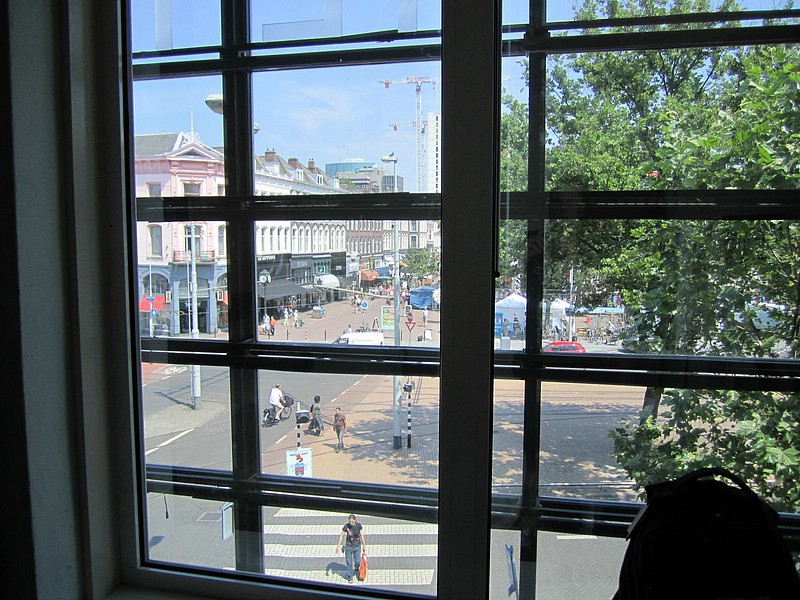 a) Rotterdam, FridayAfternoon 2 July 2010 ~ StreetView From Our CornerRoom In Hotel Emma.JPG