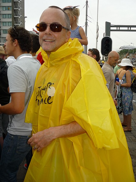 w) Rotterdam, SaturdayAfternoon 3 July 2010 ~ During CaravanParade It Started To Drizzle.JPG