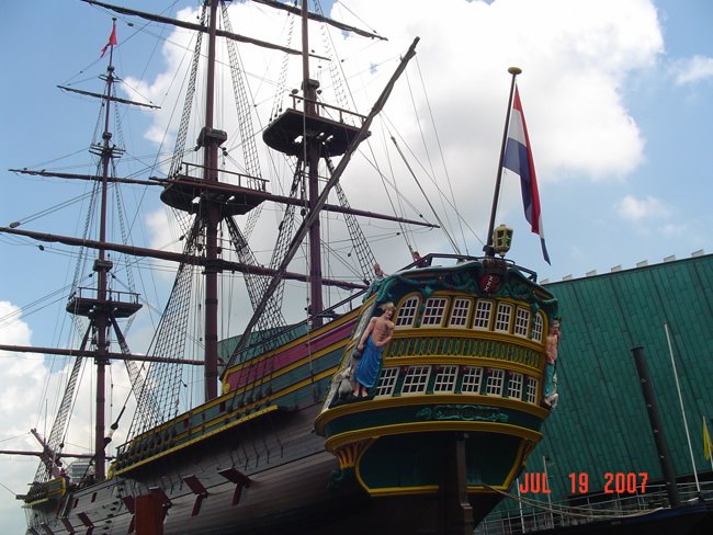 v) Dutch East Indiaman.JPG